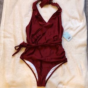 Cupshe large ruffle one piece swimsuit red